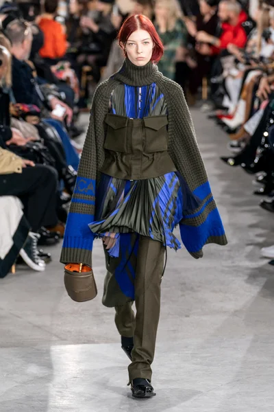 Look 26